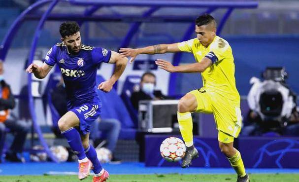 一竞技下载集结日荷甲焦点战，本菲卡篮板制胜，气氛紧张，细节决定成败的简单介绍