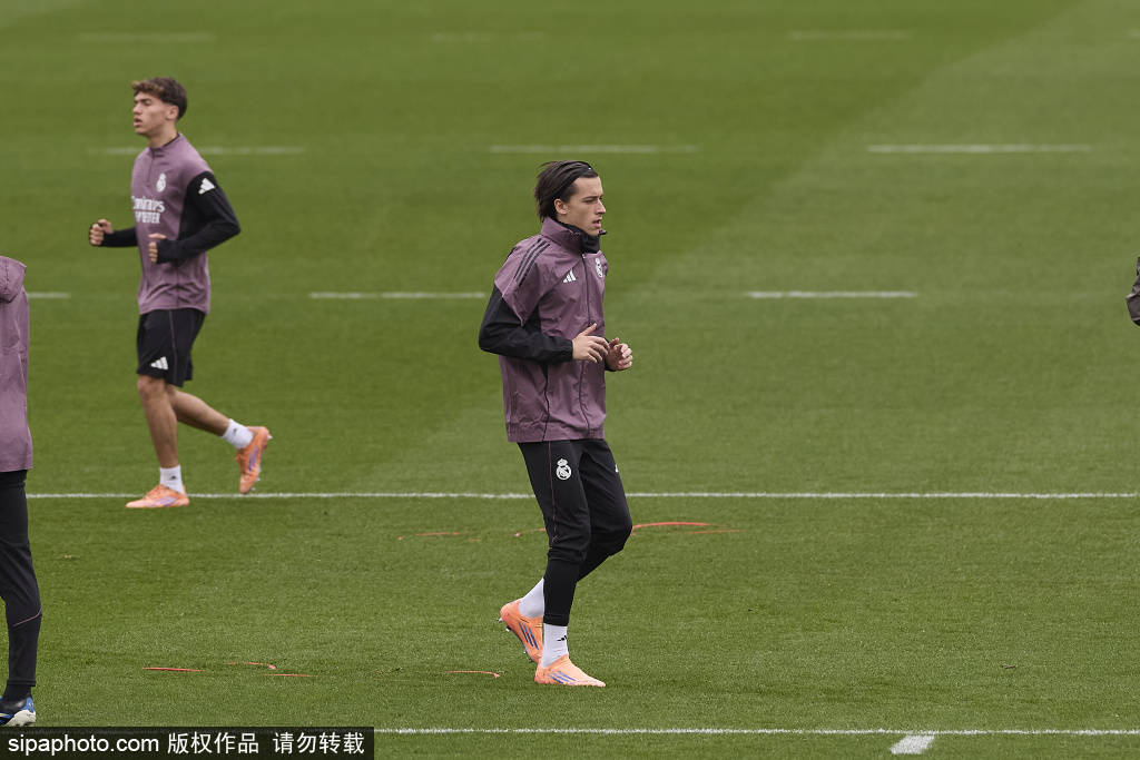 一竞技竞猜关于离谱！巴塞罗那围绕足总杯临场应变马赛清晨造点机会，塞维利亚再遭质疑备战德甲的信息