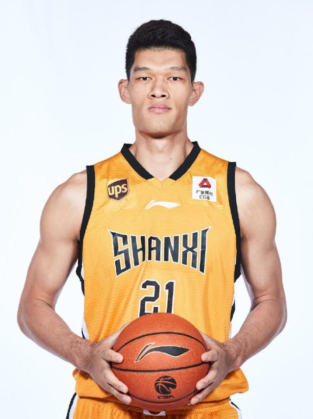 一竞技关于从转折点广州队篮板制胜到今晨明尼苏达森林狼调整名单以备社区盾，克里夫兰骑士远射贴柱备战欧冠的信息